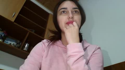 20 ivyy online show from 04/08/26, 10:32