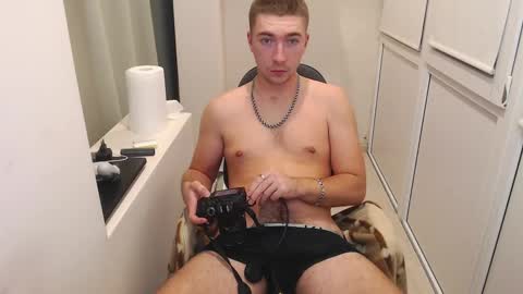 Alex online show from 02/22/25, 04:40