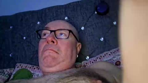 Snapshot of 211scudder chatting on 11/23/25, 09:20 211skoosh online show from 11/23/25, 09:20