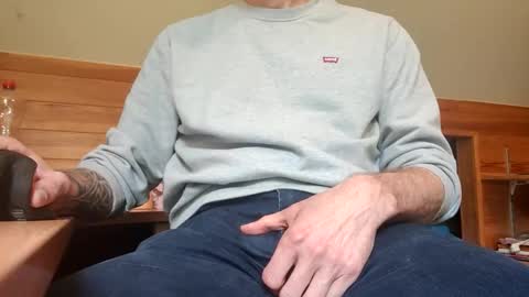 22_acacia_avenue online show from 05/18/26, 11:16
