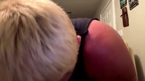 22bigelo2316 online show from 11/17/25, 10:32