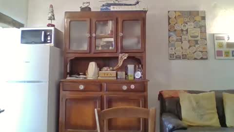 22esserre online show from 12/23/24, 01:13