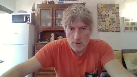 22esserre online show from 10/30/25, 01:12