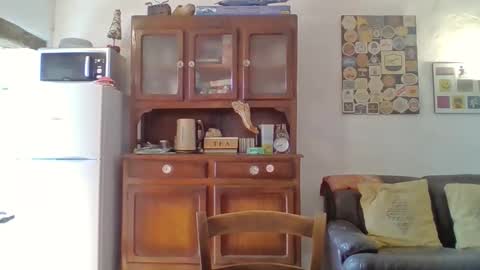 22esserre online show from 02/09/26, 12:42