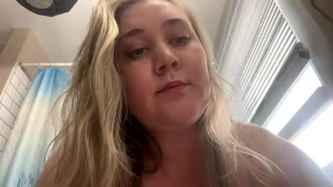 22thickfatpussy online show from 02/21/26, 09:38