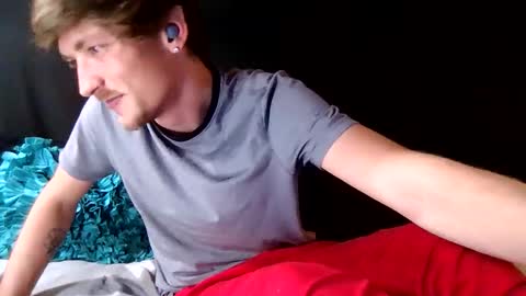 Snapshot of 27tnguy chatting on 02/27/26, 09:09 27tnguy online show from 02/27/26, 09:09