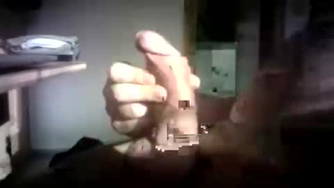 Snapshot of 28wombat12 chatting on 11/30/25, 11:25 28wombat12 online show from 11/30/25, 11:25