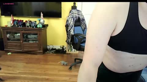 Snapshot of 296512741 chatting on 01/04/25, 12:27 SLRN296512741 online show from 01/04/25, 12:27