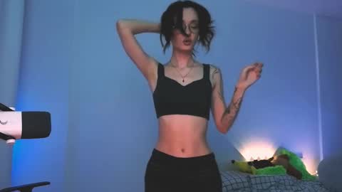 Sasha weekend from 14 to 27 November online show from 02/01/26, 03:38