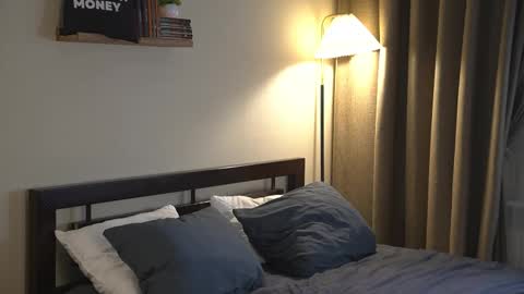 Elley  online show from 03/23/26, 02:21