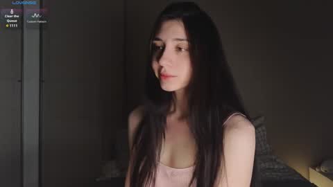 Lina       free control in pvt online show from 03/03/25, 07:49