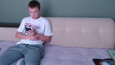 Eleot online show from 09/23/25, 09:56