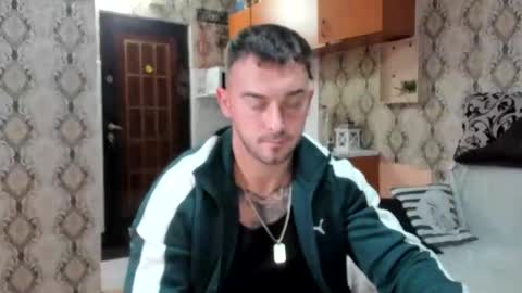 2sexymuscles online show from 09/30/25, 07:52