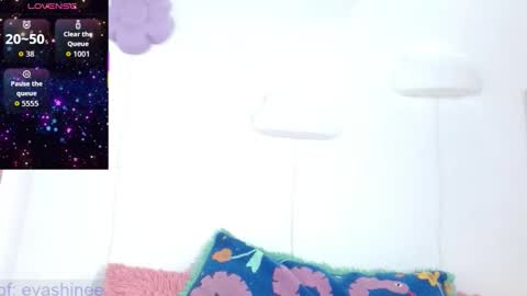 Eva online show from 11/02/25, 03:25