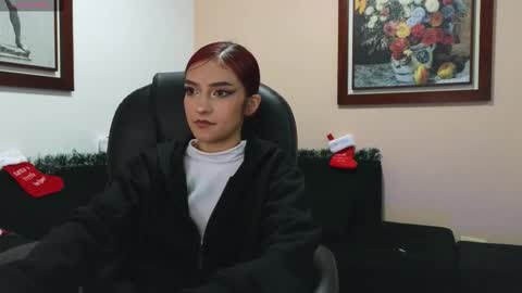 Snapshot of 3badweed3 chatting on 12/17/25, 11:00 Sam online show from 12/17/25, 11:00