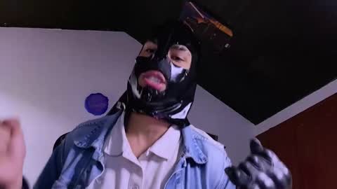 E V I L online show from 01/09/26, 09:05