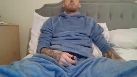 420feetloverr420 online show from 03/26/26, 05:18