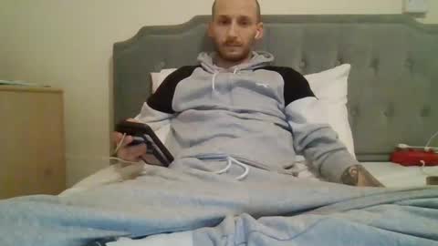 420feetloverr420 online show from 03/31/26, 10:54