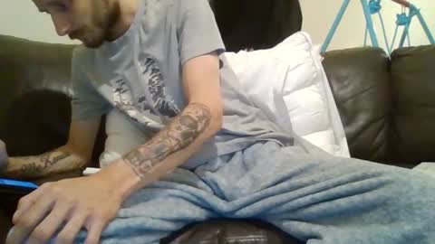 420feetloverr420 online show from 05/06/26, 10:59