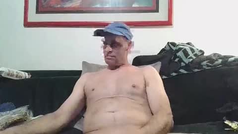 4nuf online show from 12/24/24, 09:28