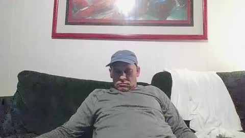 4nuf online show from 03/11/25, 08:20