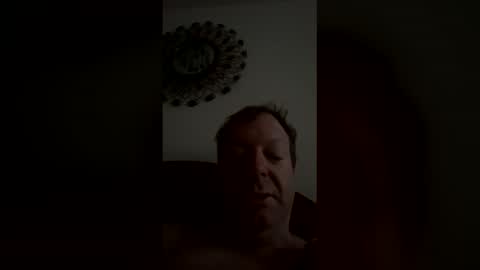 Snapshot of 4rtt43 chatting on 03/01/26, 08:05 robert online show from 03/01/26, 08:05