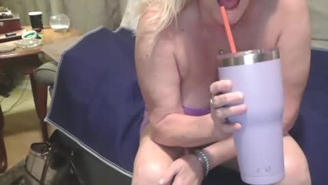 Jane online show from 03/22/26, 08:18