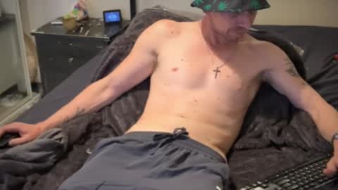 4u2pleasure online show from 12/30/24, 05:34