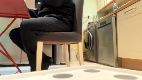 5ar5rooooov online show from 02/19/25, 07:59