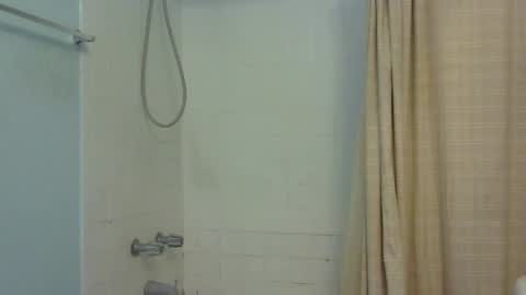 5m0o74a55 online show from 10/19/25, 03:12