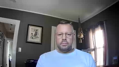 612guy online show from 10/18/25, 05:14