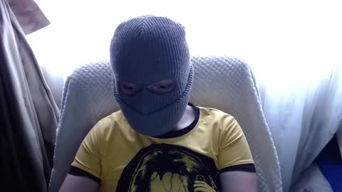 Snapshot of 666maskgirl chatting on 09/10/25, 05:46 SHANNON online show from 09/10/25, 05:46