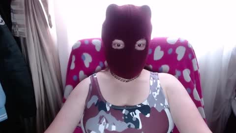 Snapshot of 666maskgirl chatting on 02/24/26, 05:11 SHANNON online show from 02/24/26, 05:11