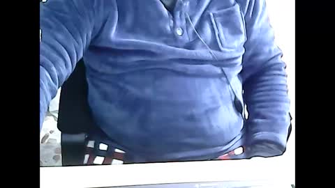 Snapshot of 69desamor chatting on 12/17/24, 07:18 69desamor online show from 12/17/24, 07:18