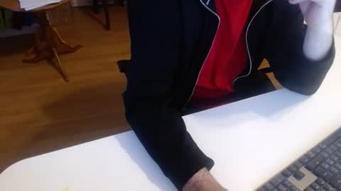 Snapshot of 69pifpaf chatting on 12/20/24, 08:06 69pifpaf online show from 12/20/24, 08:06