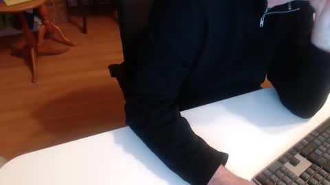 Snapshot of 69pifpaf chatting on 12/22/24, 07:31 69pifpaf online show from 12/22/24, 07:31