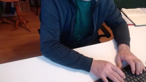 Snapshot of 69pifpaf chatting on 01/10/25, 07:35 69pifpaf online show from 01/10/25, 07:35