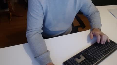 Snapshot of 69pifpaf chatting on 01/27/25, 06:30 69pifpaf online show from 01/27/25, 06:30