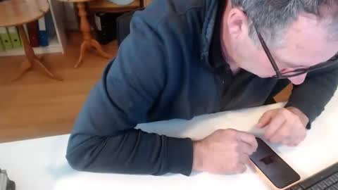 Snapshot of 69pifpaf chatting on 02/04/25, 08:24 69pifpaf online show from 02/04/25, 08:24