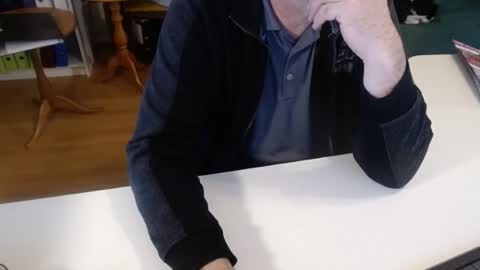 Snapshot of 69pifpaf chatting on 02/05/25, 09:46 69pifpaf online show from 02/05/25, 09:46