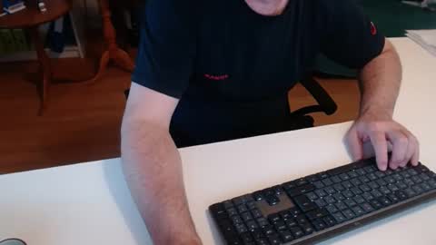 Snapshot of 69pifpaf chatting on 02/18/25, 08:27 69pifpaf online show from 02/18/25, 08:27