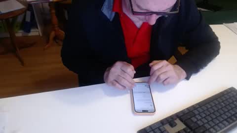 Snapshot of 69pifpaf chatting on 02/25/25, 10:15 69pifpaf online show from 02/25/25, 10:15