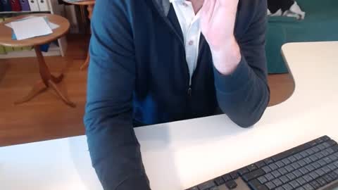 Snapshot of 69pifpaf chatting on 03/04/25, 12:33 69pifpaf online show from 03/04/25, 12:33