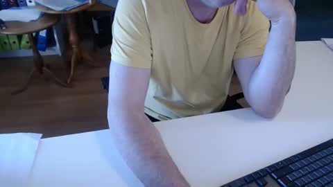 Snapshot of 69pifpaf chatting on 03/07/25, 08:13 69pifpaf online show from 03/07/25, 08:13