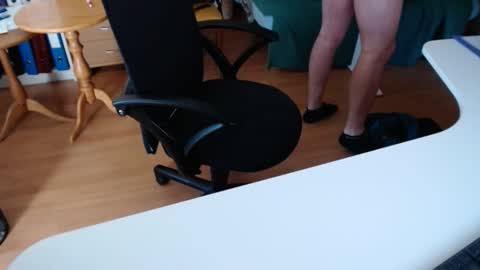 Snapshot of 69pifpaf chatting on 09/19/25, 07:10 69pifpaf online show from 09/19/25, 07:10