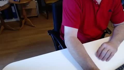 Snapshot of 69pifpaf chatting on 10/02/25, 06:09 69pifpaf online show from 10/02/25, 06:09