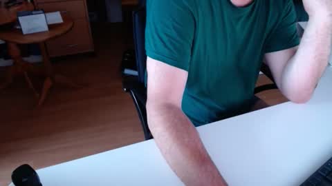 Snapshot of 69pifpaf chatting on 10/26/25, 09:04 69pifpaf online show from 10/26/25, 09:04