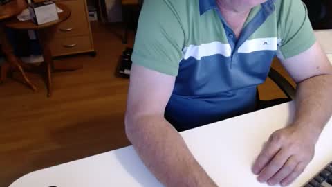 Snapshot of 69pifpaf chatting on 10/27/25, 07:56 69pifpaf online show from 10/27/25, 07:56