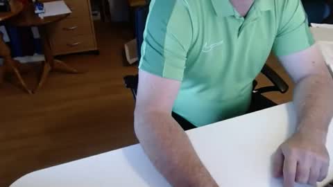 Snapshot of 69pifpaf chatting on 10/31/25, 08:15 69pifpaf online show from 10/31/25, 08:15