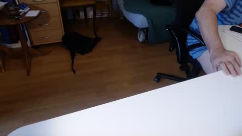 Snapshot of 69pifpaf chatting on 11/23/25, 09:20 69pifpaf online show from 11/23/25, 09:20